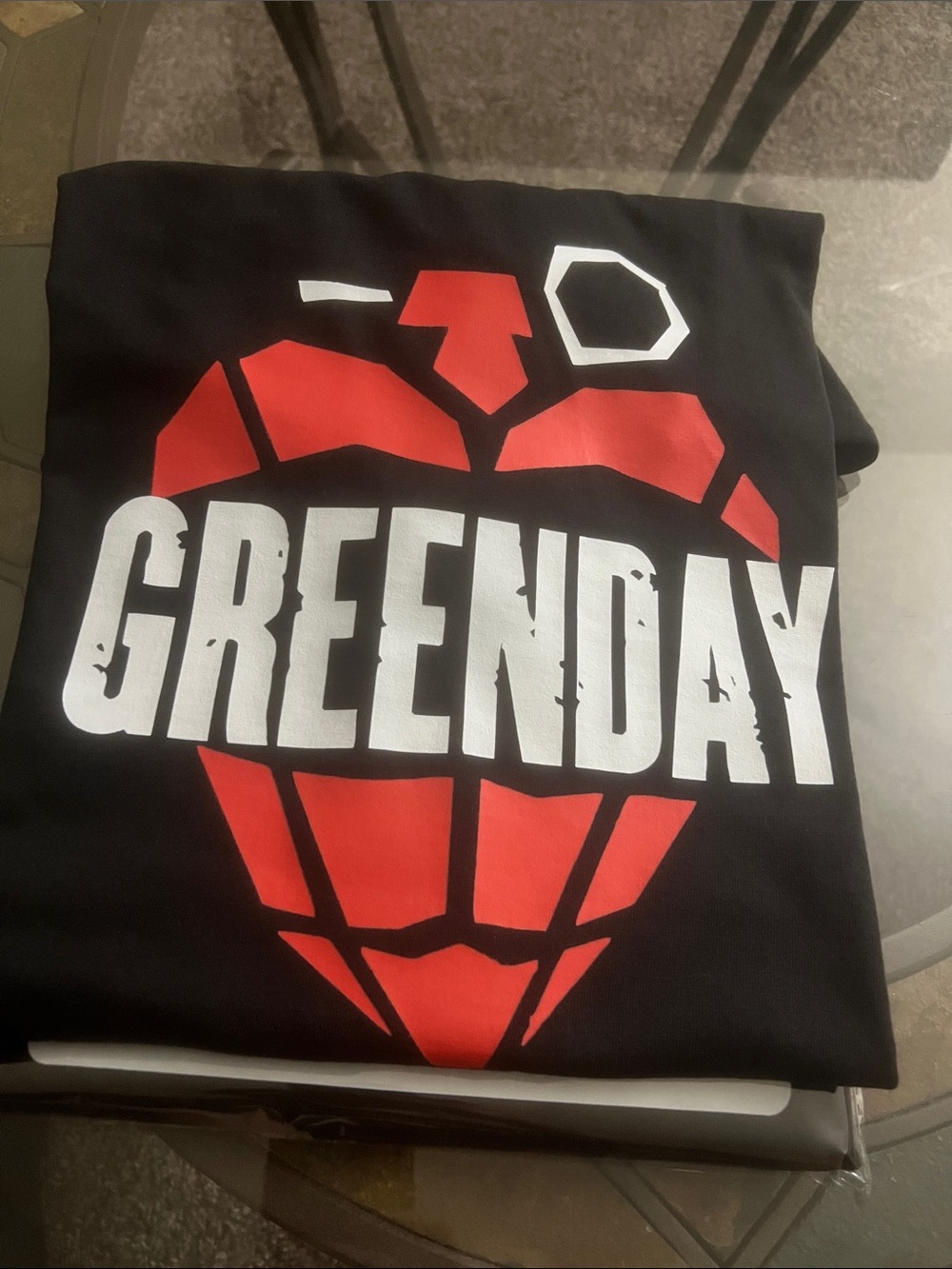 Green Day Heart Logo Band Tee - Black & Red
